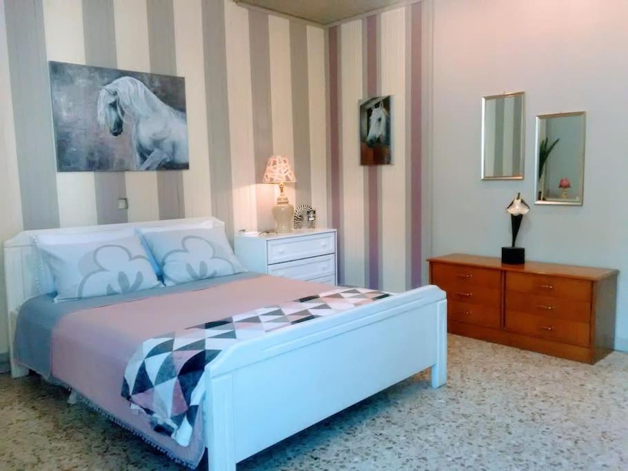 Doxa's Place Apartment *